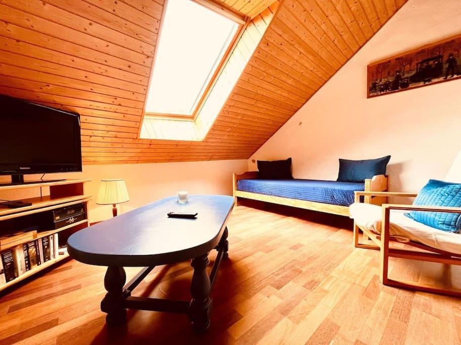Charmant Appartement De Vacances Alta Ripa Hauterive  Zewnętrze zdjęcie